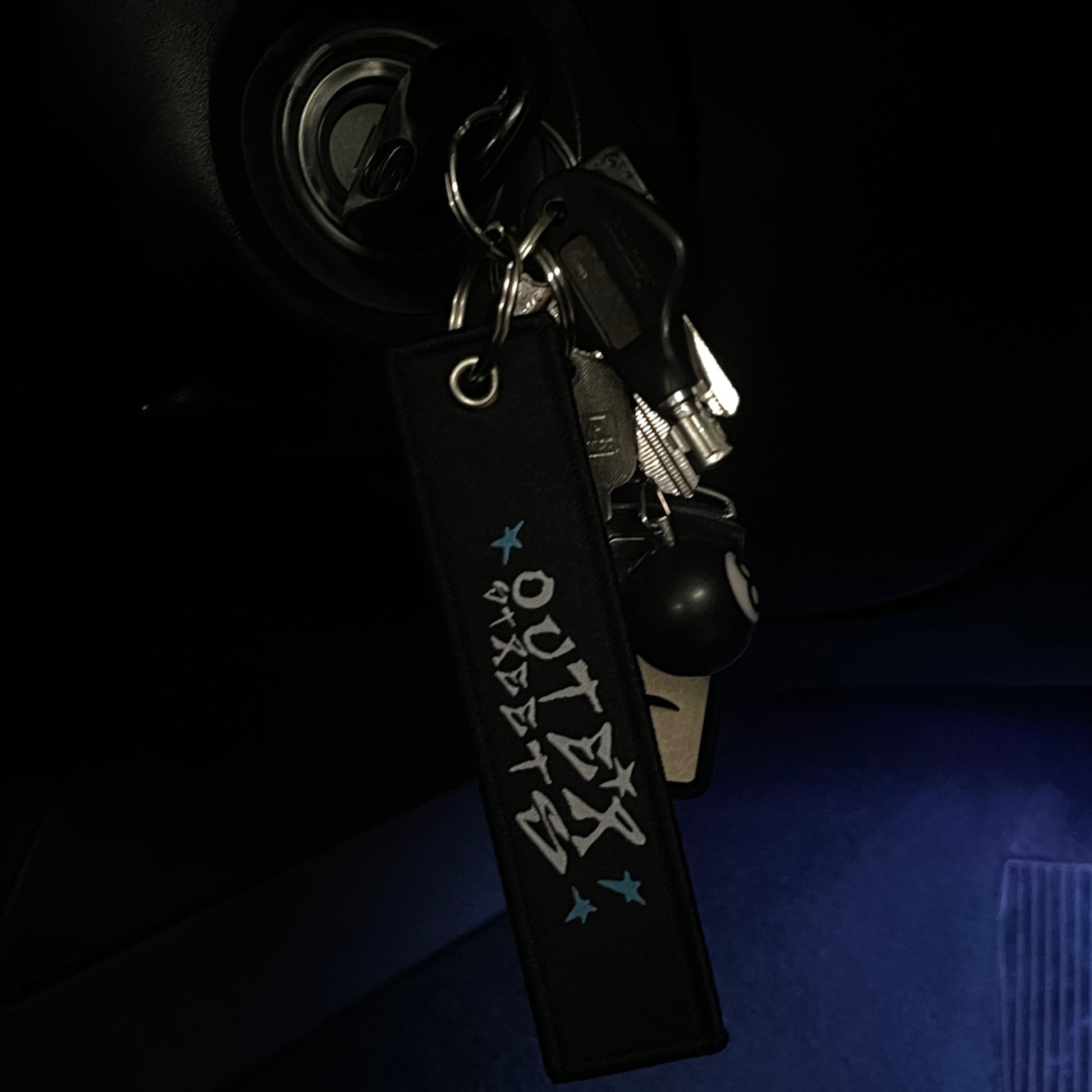 jet tag keychain